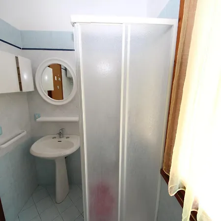 Comfy Flat In A Quiet Area Of Rosolina *