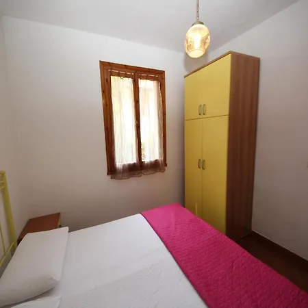 Comfy Flat In A Quiet Area Of Rosolina Apartment